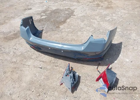 2022 Hyundai Elantra Limited from USA, damaged, VIN KMHLP4AG9NU339038